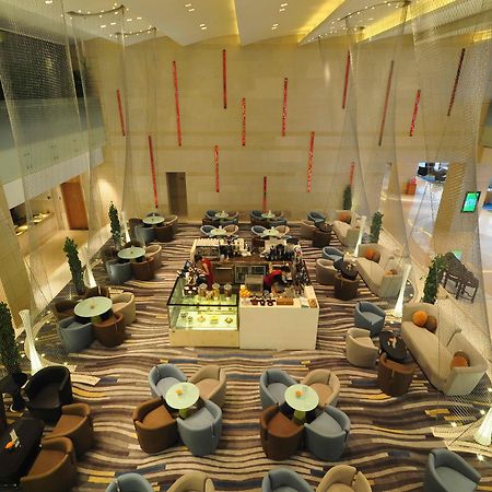 Holiday Inn Qingdao City Center By Ihg - May 4Th Square Interior photo