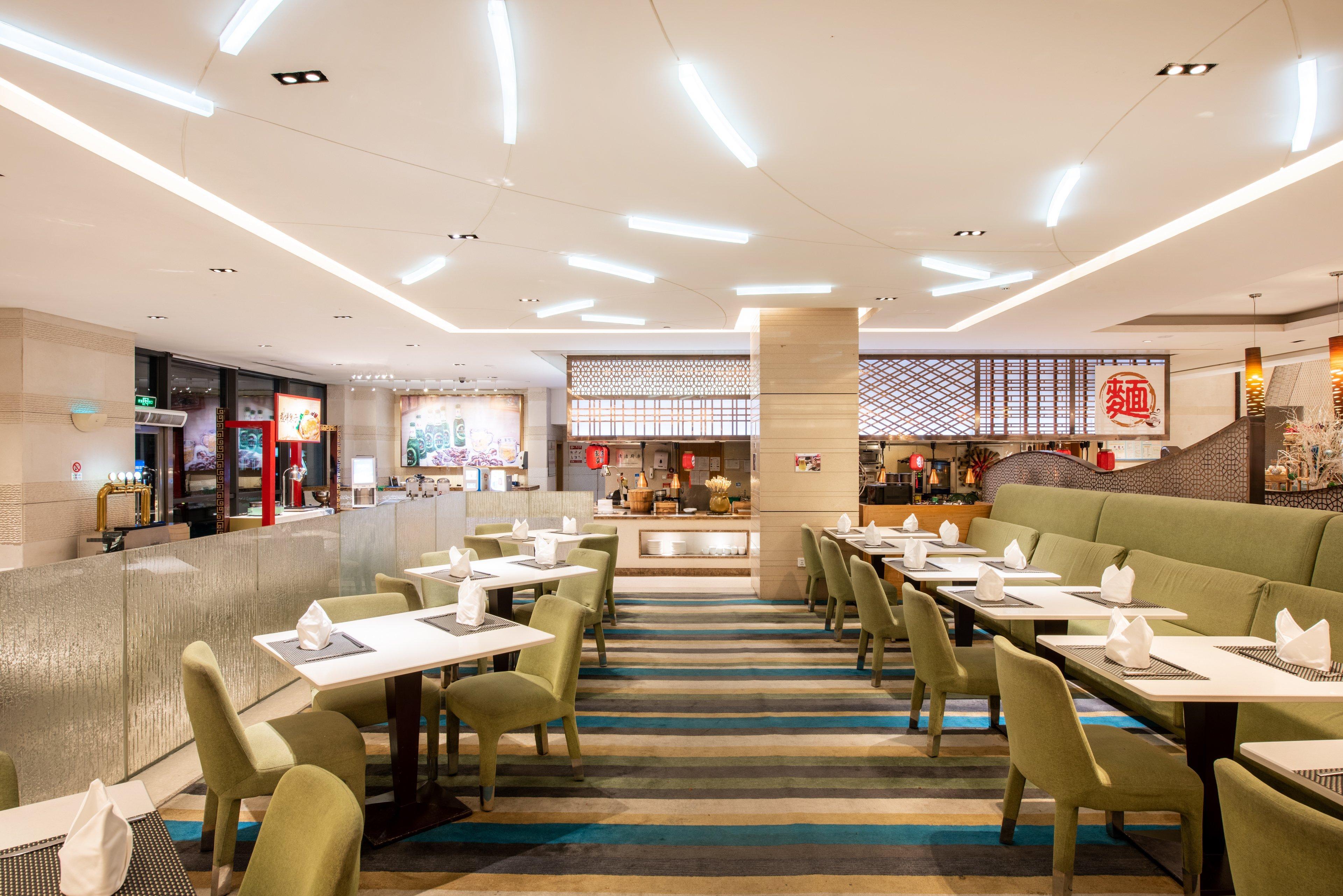 Holiday Inn Qingdao City Center By Ihg - May 4Th Square Exterior photo