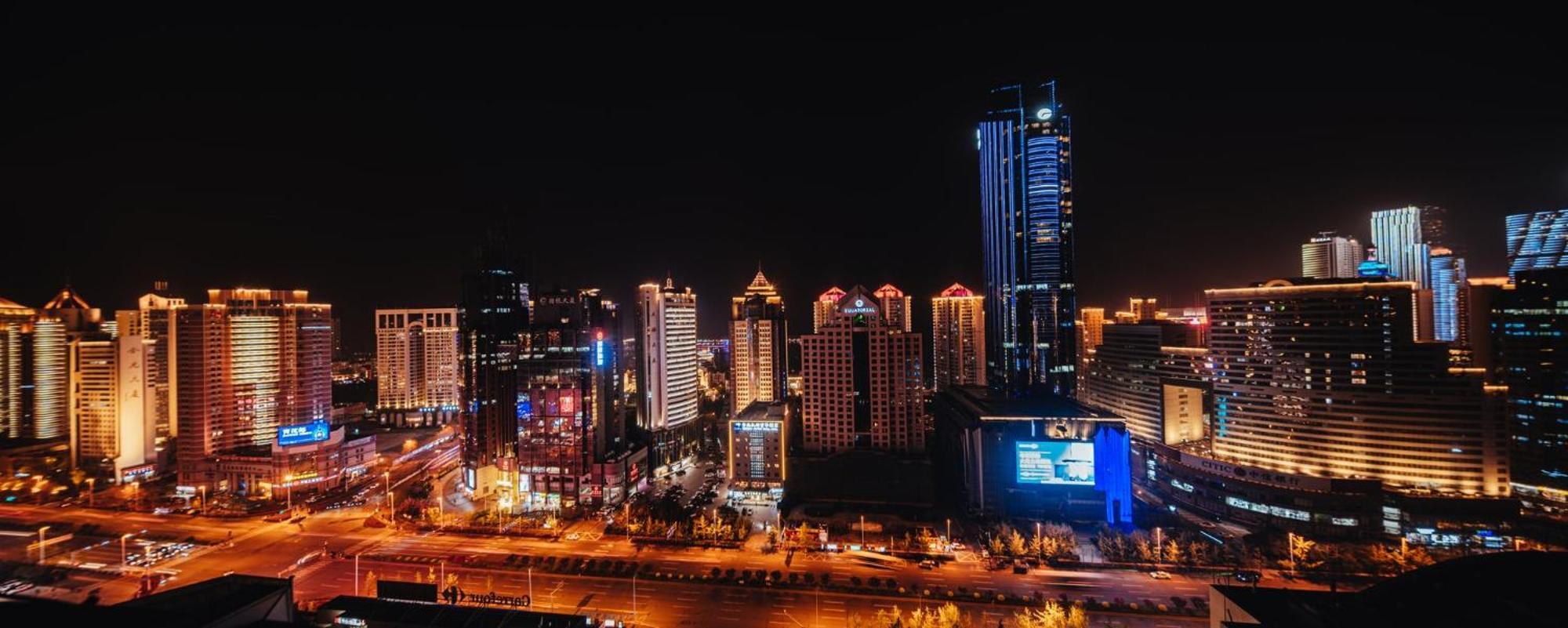 Holiday Inn Qingdao City Center By Ihg - May 4Th Square Exterior photo
